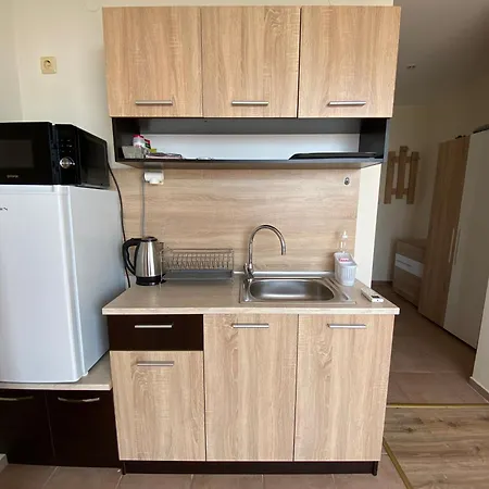 Sea View Panoramic Apartments, Noks Crown Club *