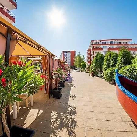 דירה Sea View Panoramic Apartments, Noks Crown Club סבטי ולאס