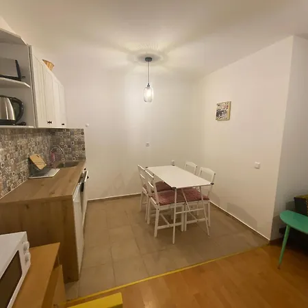 Sea View Panoramic Apartments, Noks Crown Club דירה סבטי ולאס