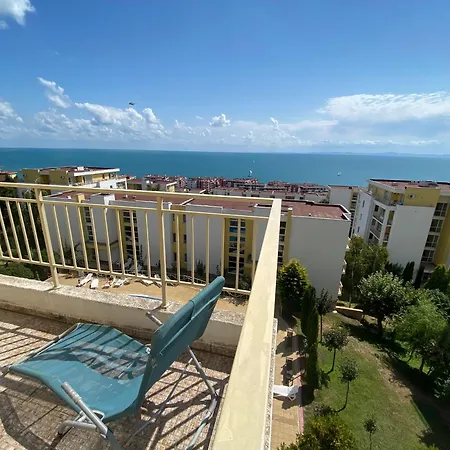 Sea View Panoramic Apartments, Noks Crown Club Apartman *