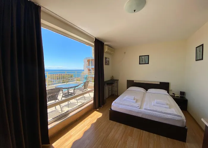 Apartman Sea View Panoramic Apartments, Noks Crown Club