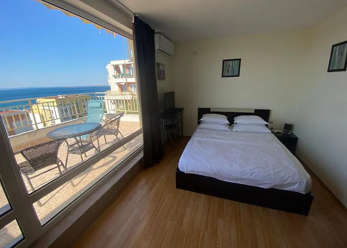 Sea View Panoramic Apartments, Noks Crown Club Apartman Szveti Vlasz