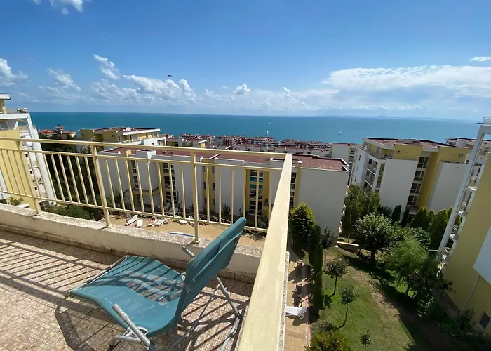 Sea View Panoramic Apartments, Noks Crown Club Apartman *