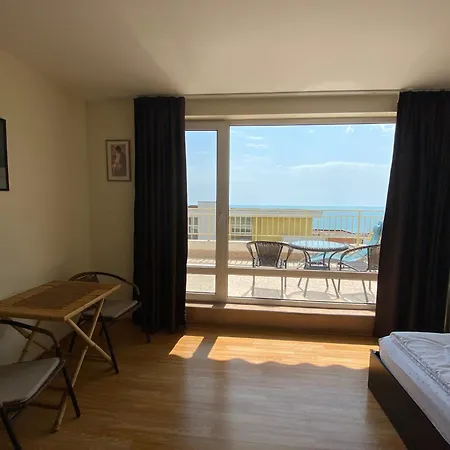 Sea View Panoramic Apartments, Noks Crown Club Apartamento Sveti Vlas