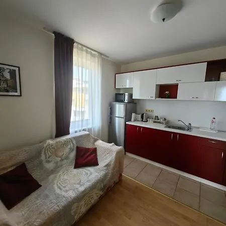 Sea View Panoramic Apartments, Noks Crown Club