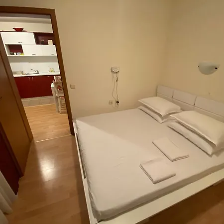 Sea View Panoramic Apartments, Noks Crown Club