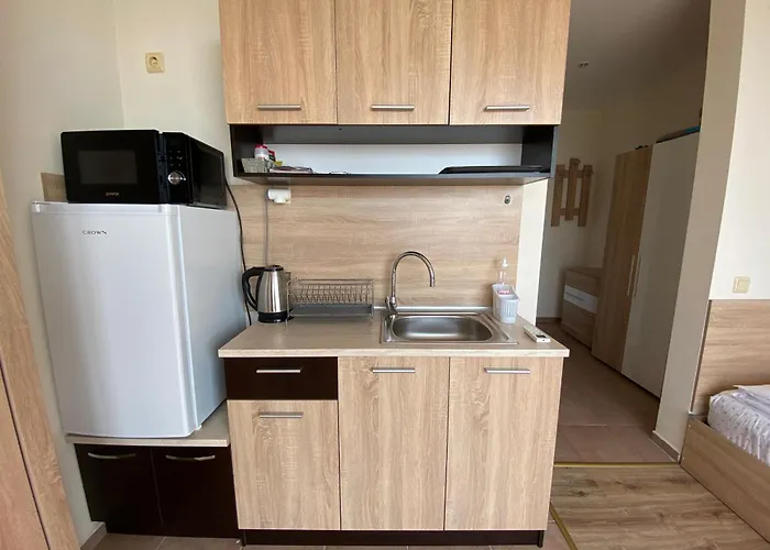 Sea View Panoramic Apartments, Noks Crown Club *