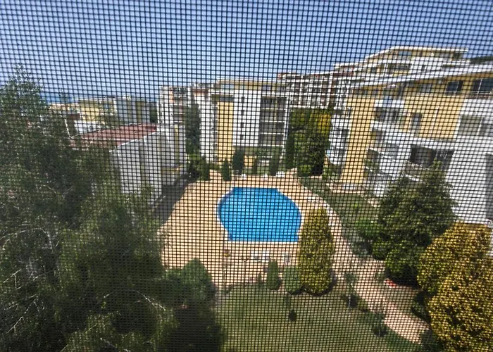 Sea View Panoramic Apartments, Noks Crown Club Апартаменты *