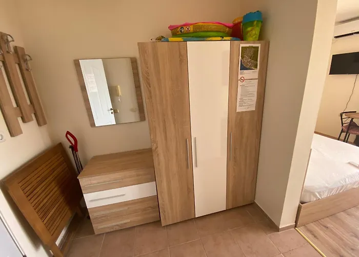 Sea View Panoramic Apartments, Noks Crown Club * سفيتي فلاس